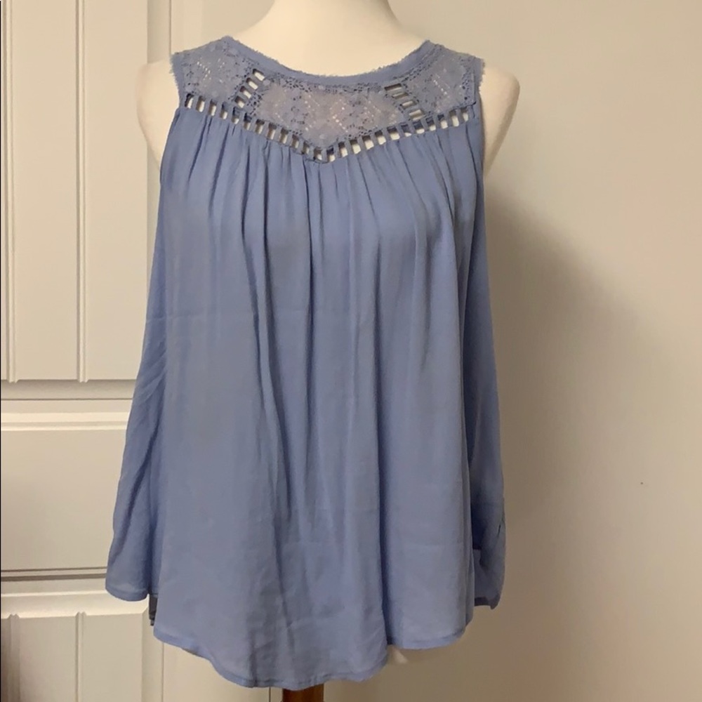 Xhilaration flowy light blue tank top